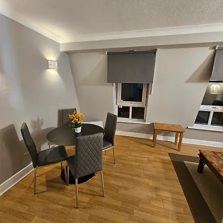 Apt Close To Temple Bar Apartment